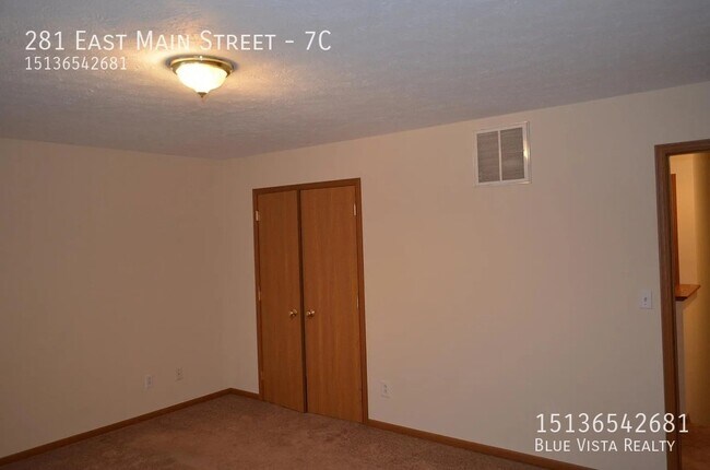 Building Photo - 281 E Main St