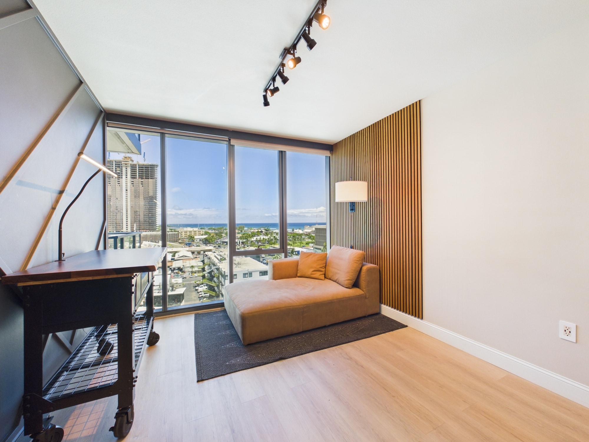 second bedroom - 600 Ala Moana Blvd