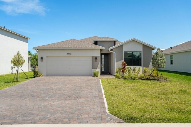Primary Photo - 5892 SE Sky Blue Cir