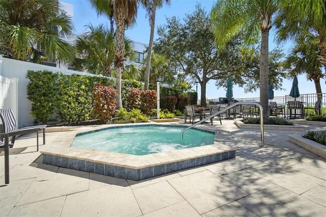 Building Photo - 5304 Bay Club Cir