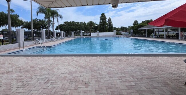 Building Photo - 12938 Fennway Ridge Dr