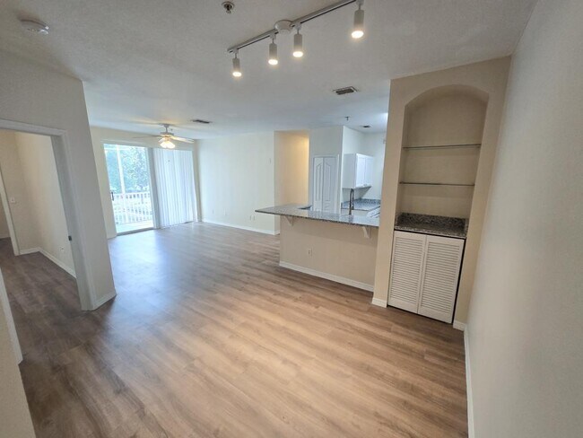 Building Photo - 2651 Maitland Crossing Way