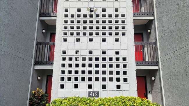 Building Photo - 415 NW 39th Rd