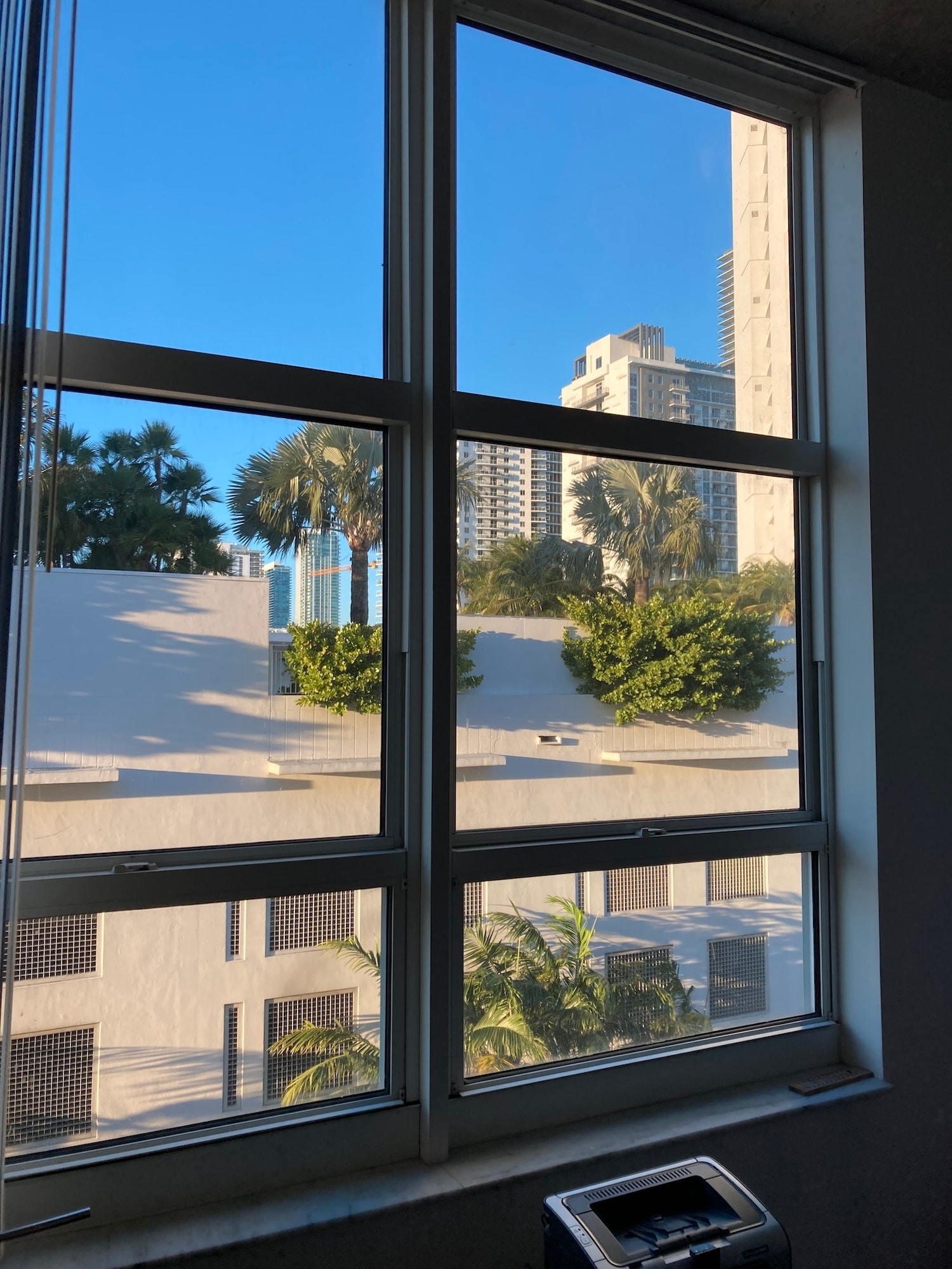 Building Photo - 2001 Biscayne Blvd