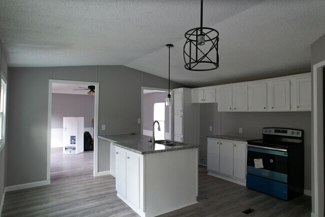 Building Photo - 16428 Jireh Rd