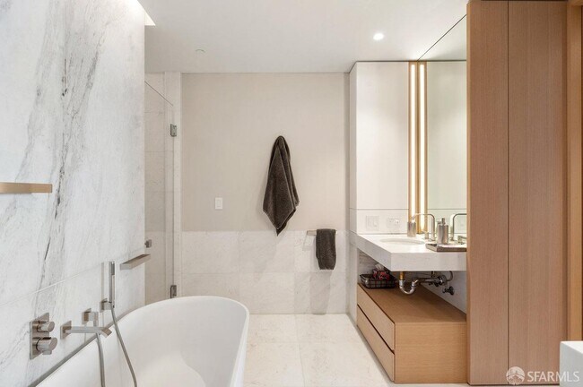 Building Photo - 1 Steuart Ln