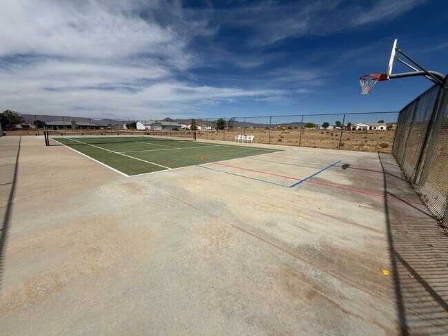 Building Photo - VALLE VISTA GOLF COMMUNITY