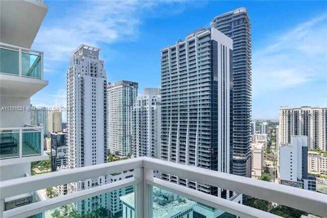 Building Photo - 951 Brickell Ave