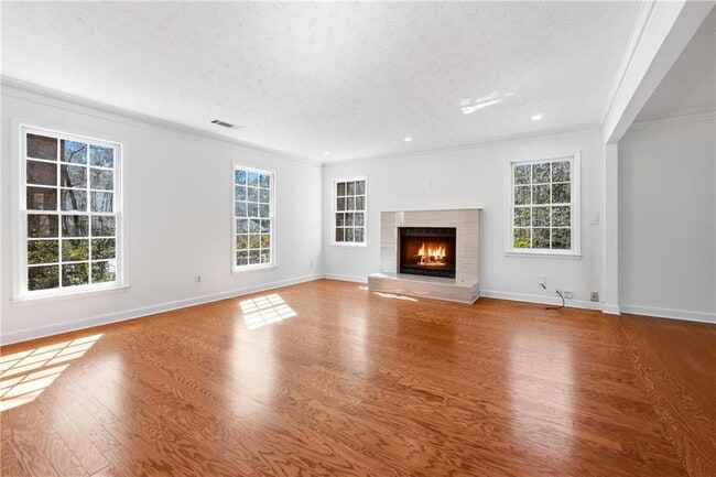 Building Photo - 2207 Heritage Trace Dr