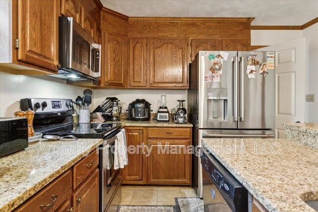 Building Photo - 5974 Ladysmeade Ln