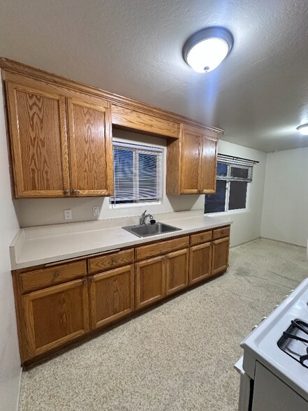 Building Photo - 240 Chumalia St