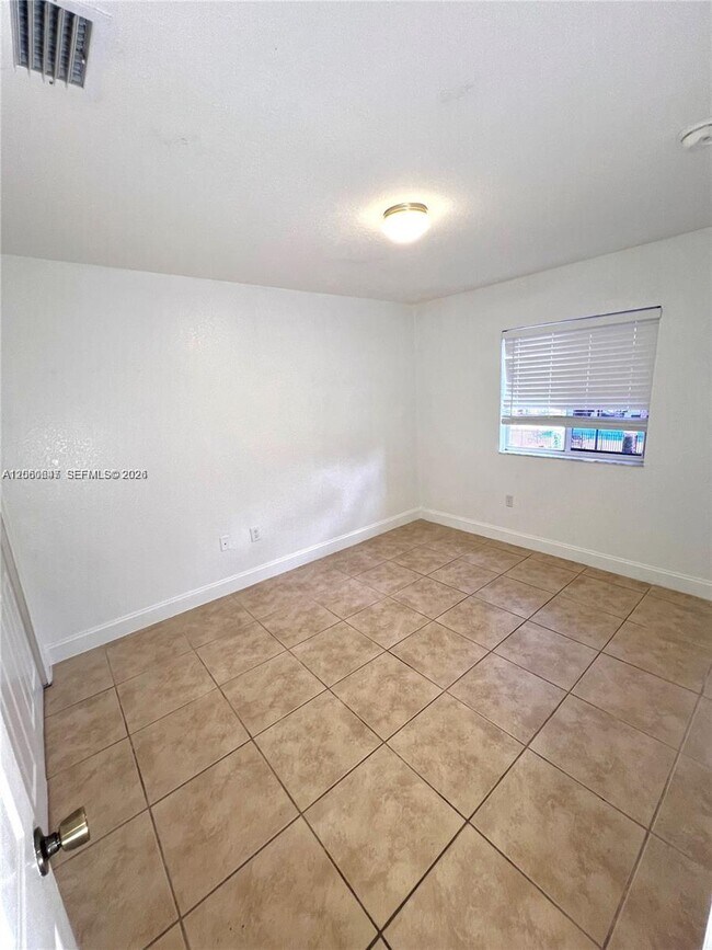 Building Photo - 8885 SW 221st Terrace