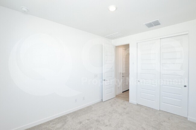 Building Photo - 12617 W Morten Ave