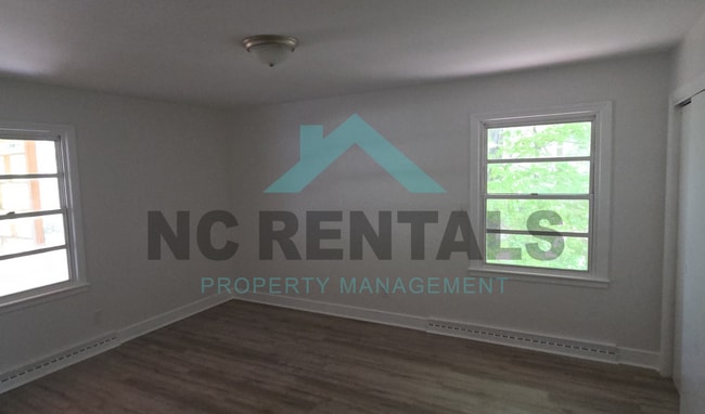 Building Photo - 129 Rocky Knoll Cir