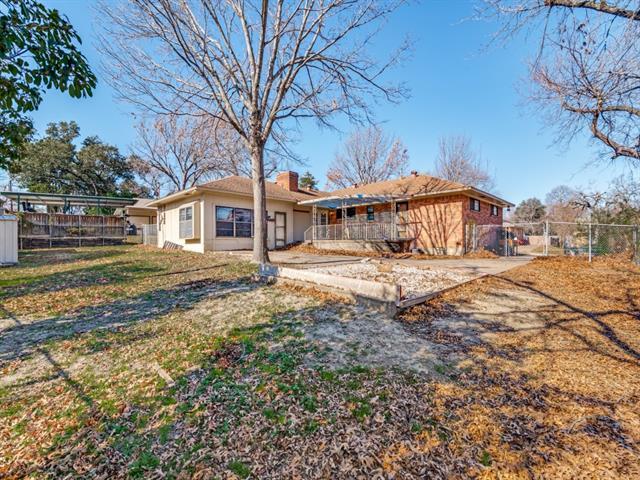 Building Photo - 722 Hawthorne Dr