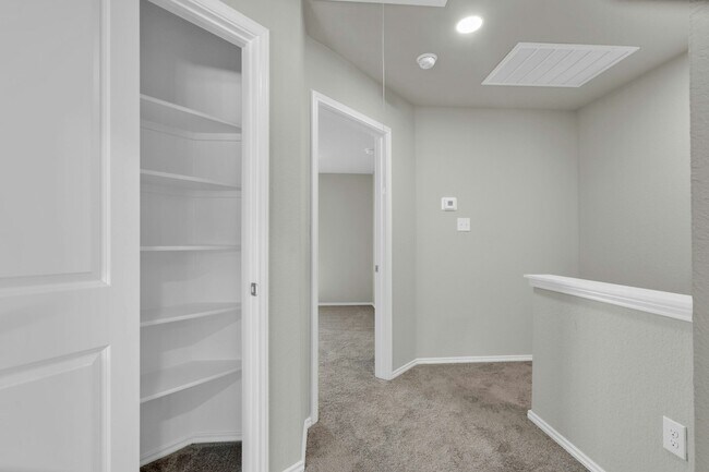 Building Photo - 7239 Converse Ridge Ln