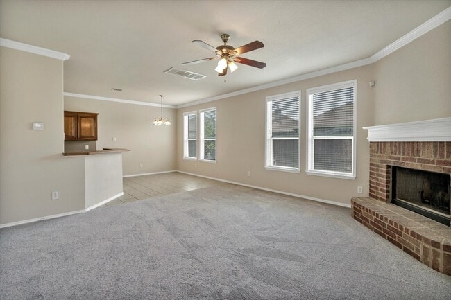 Building Photo - 4402 Emerald Leaf Dr