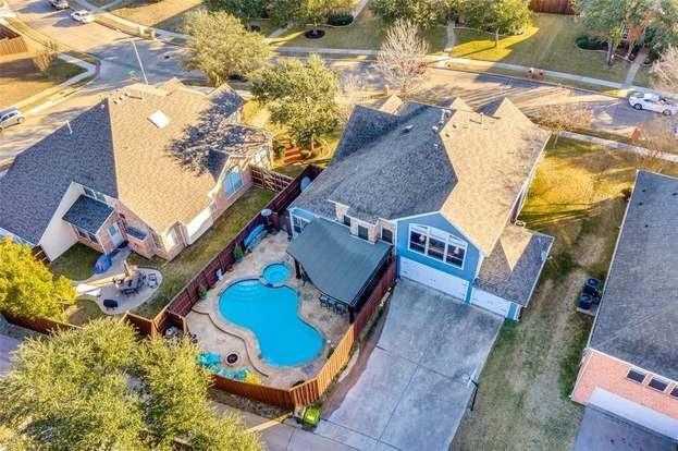 Building Photo - 3609 Ironstone Dr