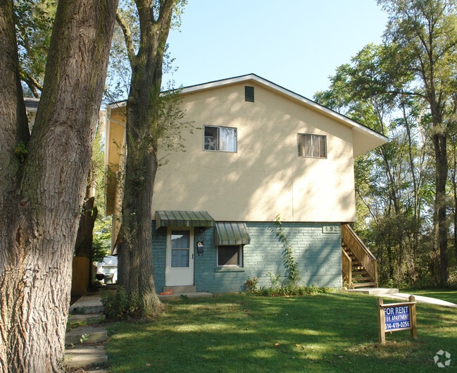 Building Photo - 490-492 Alden Ave