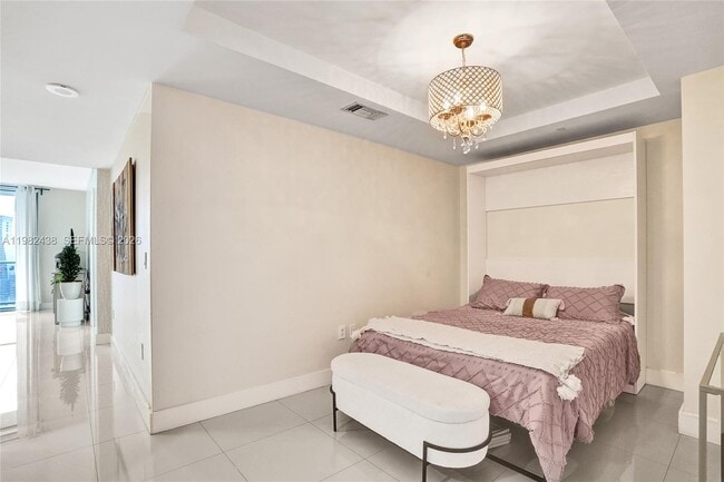 Building Photo - 45 SW 9th St