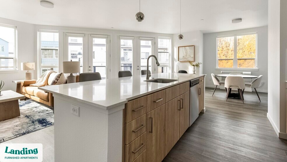 Building Photo - 1055 N Anchor Way