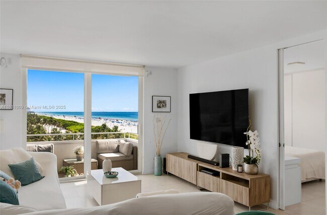 Building Photo - 465 Ocean Dr