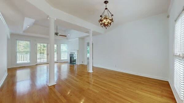 Building Photo - 1519 Kensington Dr