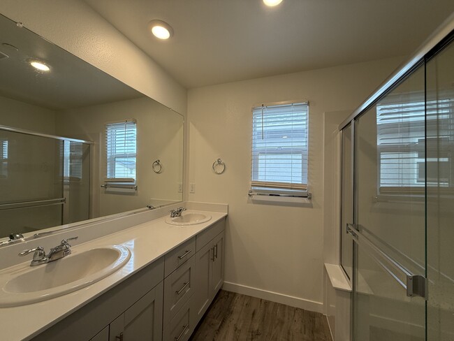 Building Photo - 3087 Thyme Pl