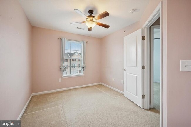 Building Photo - 907 Susan Cir