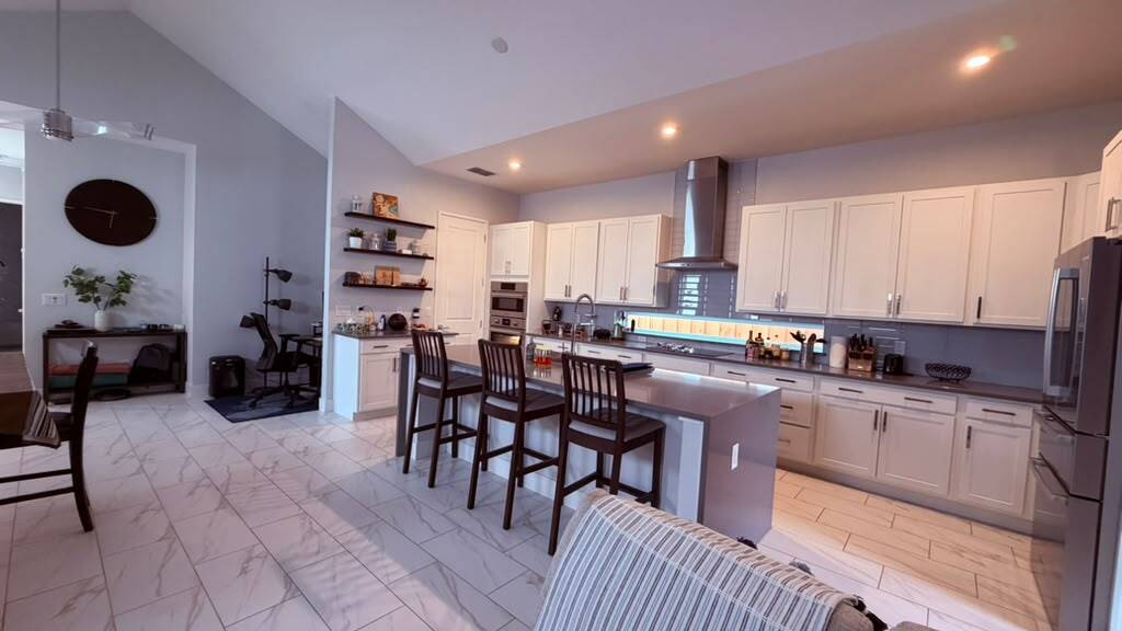 Building Photo - 12858 Salk Way