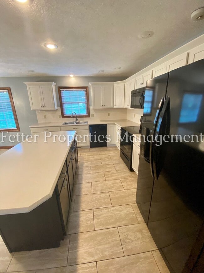 Building Photo - Beautiful 3 Bedroom Northside Home!