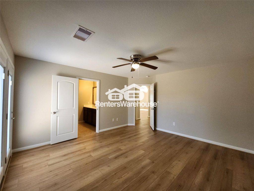 Building Photo - 22527 Cloverland Field Dr