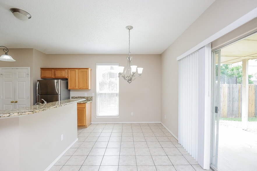 Building Photo - 5029 Lodgepole Ln