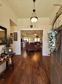 Building Photo - 1204 Robinsville Ct