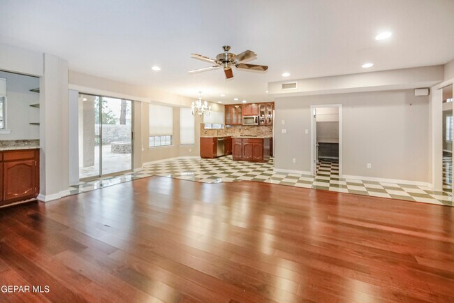 Building Photo - 1109 Noble Ridge Way
