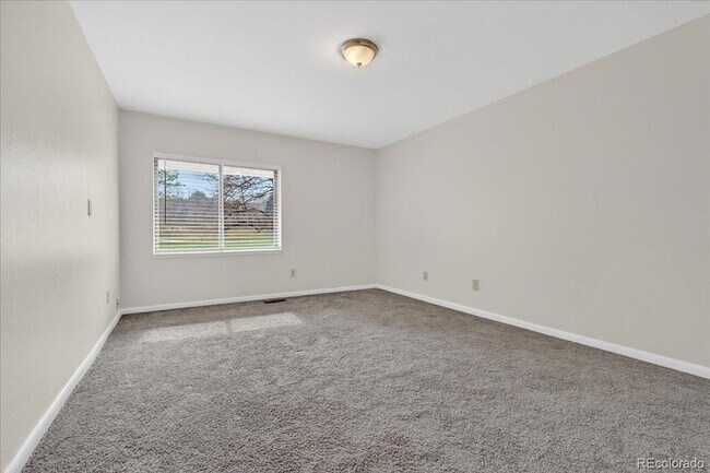 Building Photo - 2499 S Xanadu Way