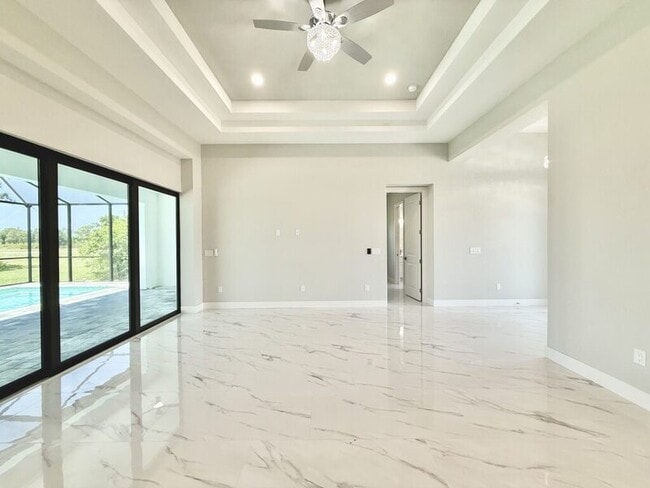 Building Photo - 20 Coxswain Dr