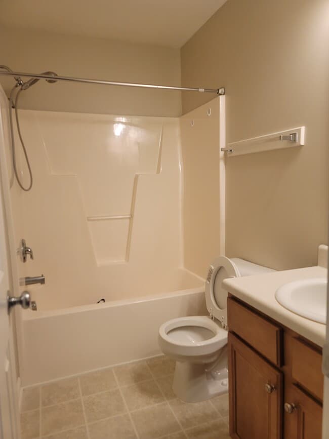 Building Photo - 5332 Big Bass Dr