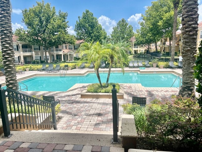 Building Photo - Barksdale 2 Bed / 2 Bath