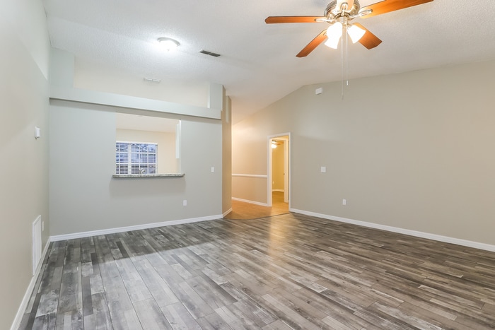 Building Photo - 2345 Captain Dr