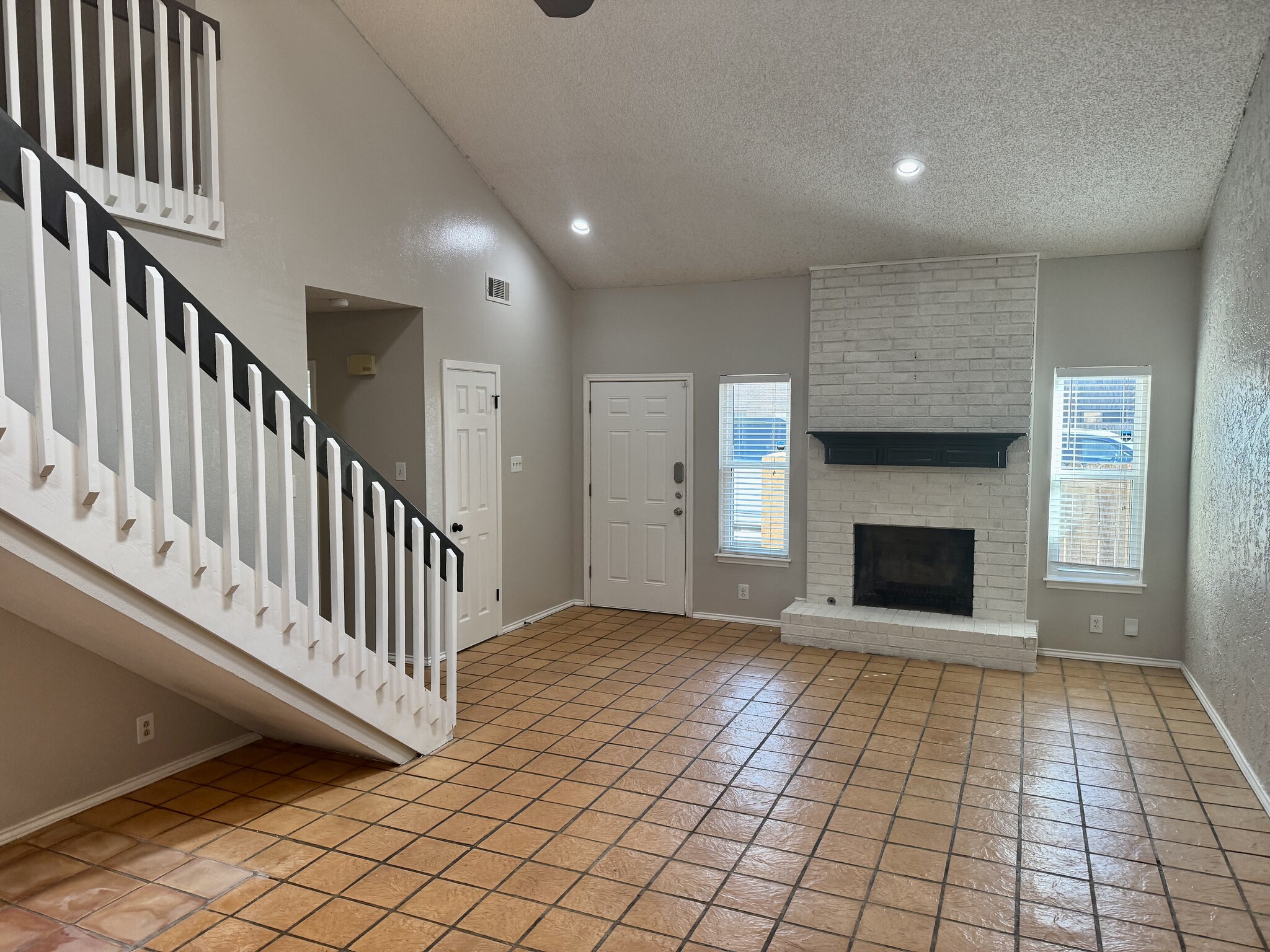Building Photo - 4528 Lanham St