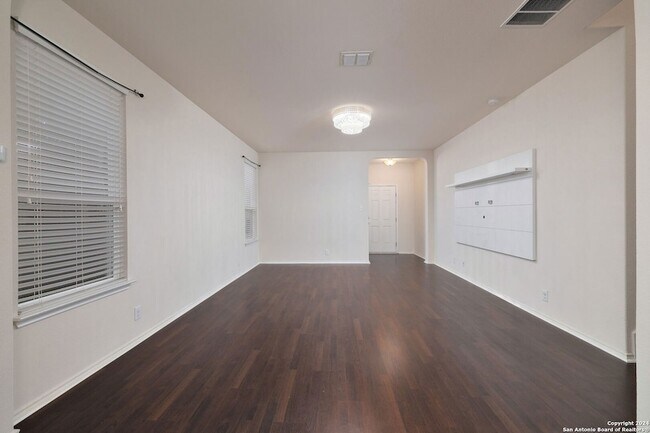 Building Photo - 10543 Rhyder Ridge