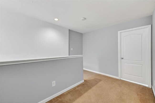 Building Photo - 2707 Piney Lake Ct