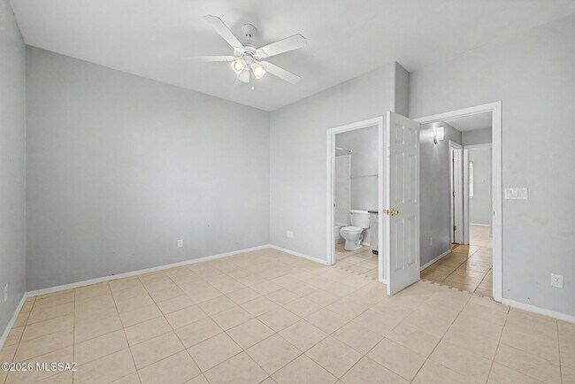Building Photo - 1316 E Zulema Loop