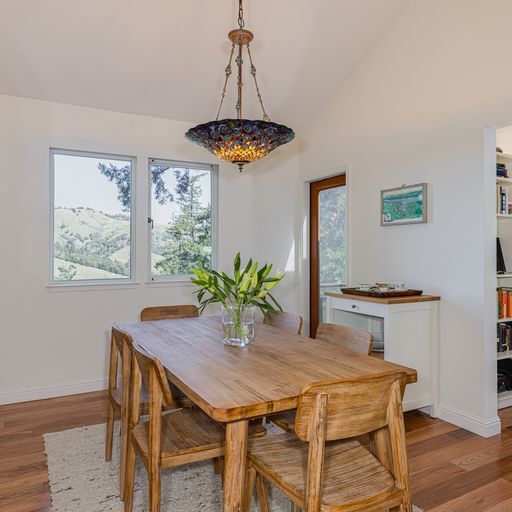 Building Photo - 25 Fir Ave