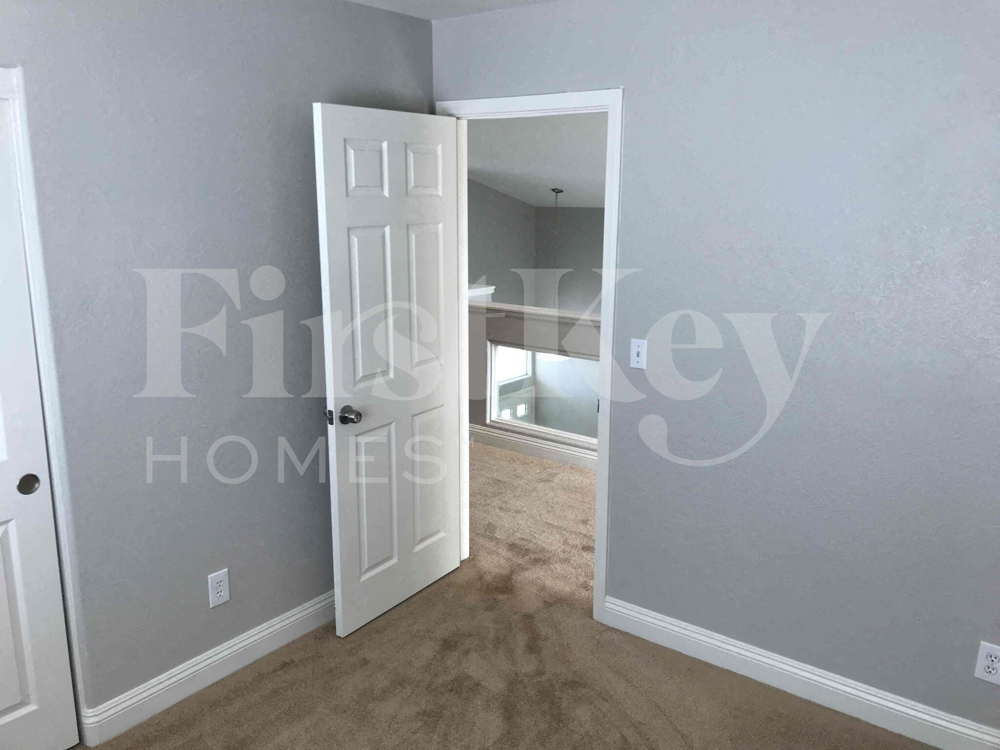 Building Photo - 8041 Hilliard Ave