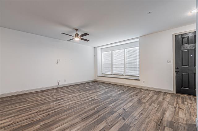 Building Photo - 11224 Sugarlands Dr