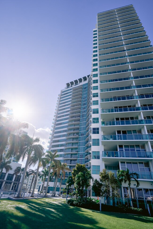Rooftop Pool Deck - 3301 NE 1st Ave
