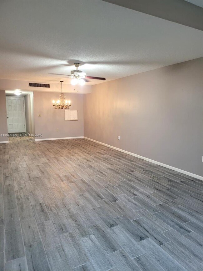 Building Photo - 4832 Esedra Ct