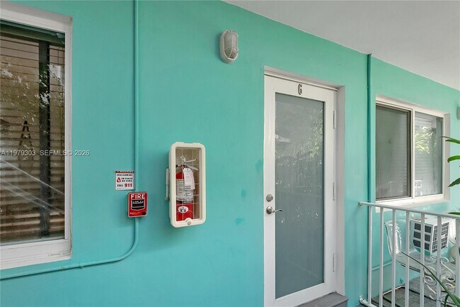 Building Photo - 1035 Meridian Ave